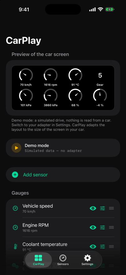 Obrazovka CarPlay v aplikaci: náhled osmi budíků a seznam vybraných hodnot